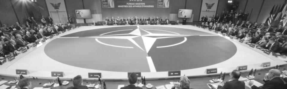 Кому роботу? Серед цікавих міжнародних вакансій є й крісло генсека НАТО